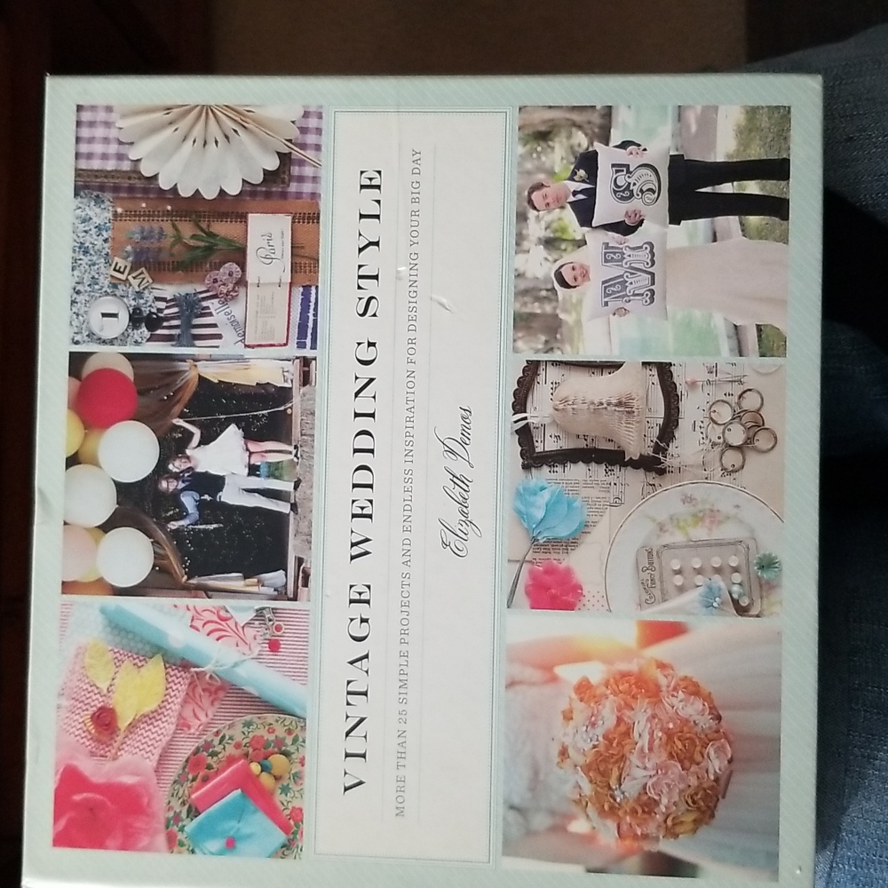 "Vintage Weddings" Hardcover How-To Book